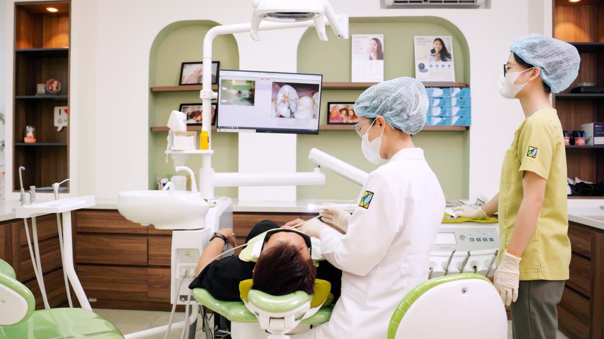 Reception area at Picasso Dental Clinic Chau Long
